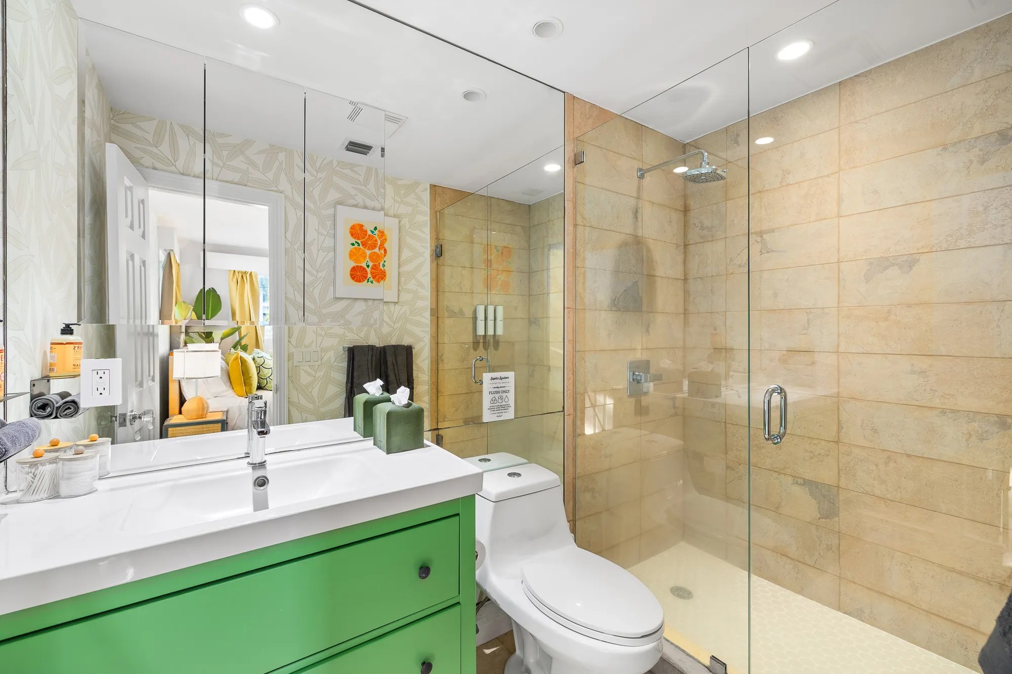 Full Bathroom 3