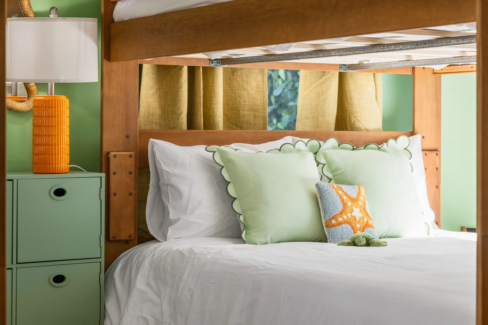 Bedroom 2 bunk detail